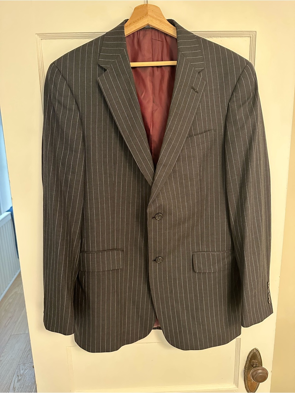 Men's Gray Pinstripe Two-Button Suit Jacket - Tailored Formal Blazer